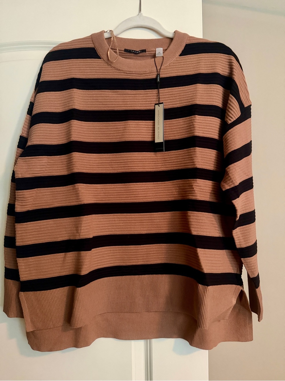Tahari, nwt, Striped Crewneck Sweater in Camel & Black